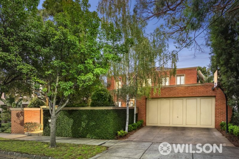 4 Leaburn Avenue, Caulfield North