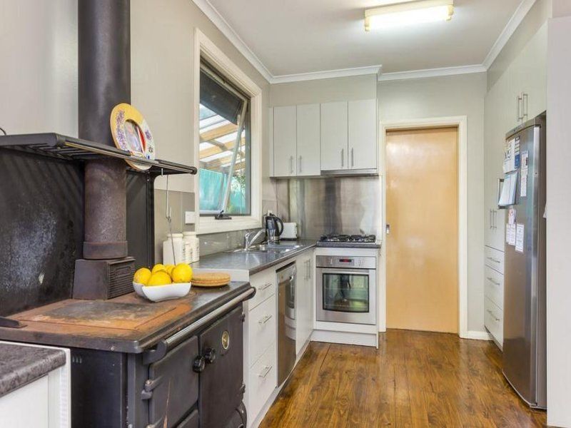 19 Platypus Court OCEAN GROVE VIC, Ocean Grove - Thumbnail 4