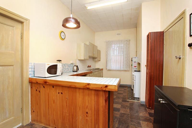 7 Clive Street, West Footscray - Thumbnail 7