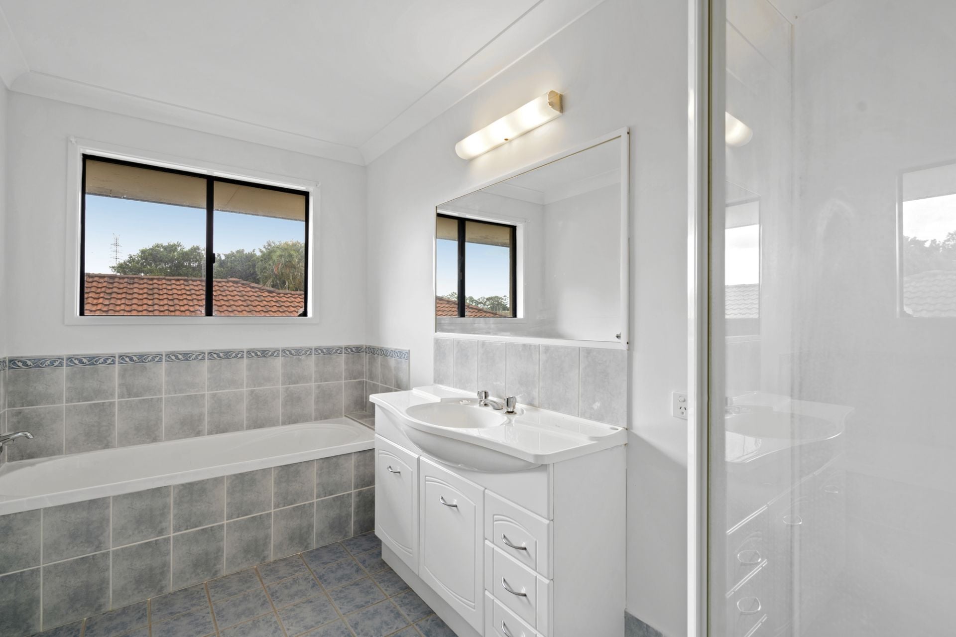 27 Yvonne Street Nambour QLD, Nambour - Thumbnail 7