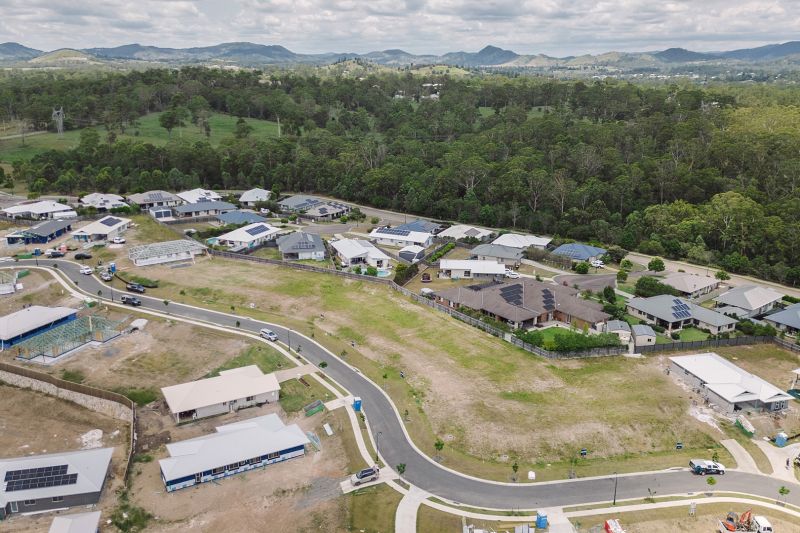 25 Scenic Drive, Southside - Thumbnail 4