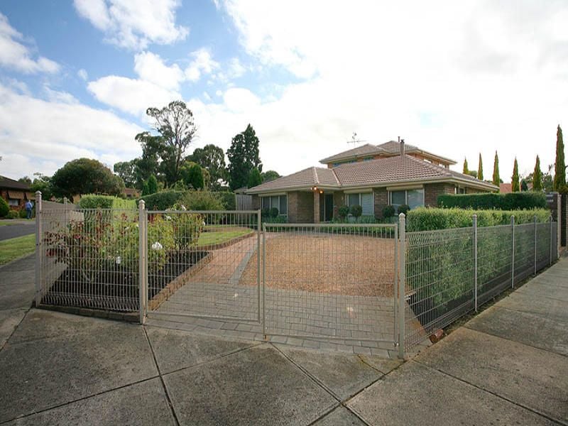 8 Meldrum Avenue MILL PARK, 8 Meldrum Avenue Mill Park - Thumbnail 2