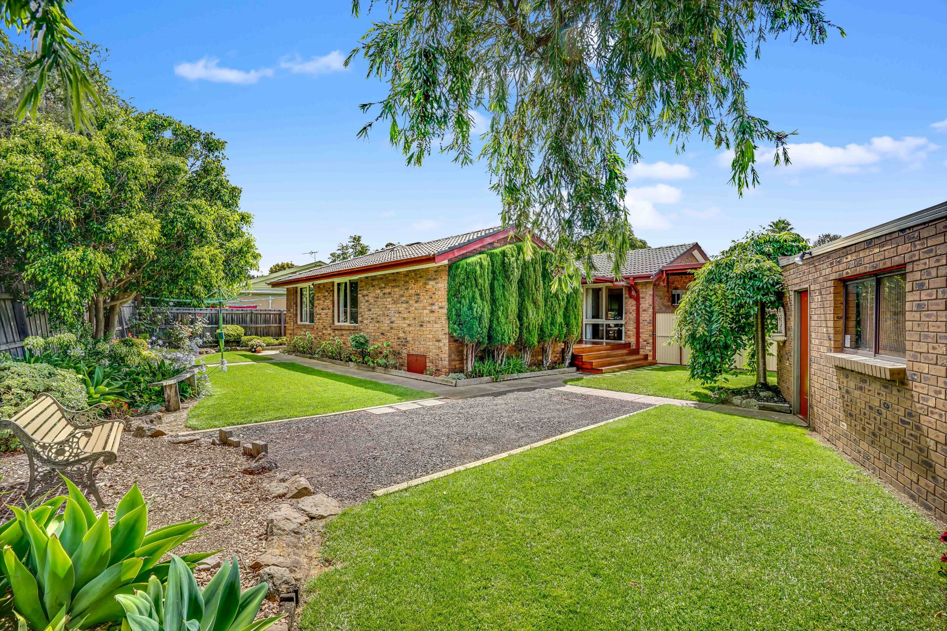 12 Angourie Crescent, Taylors Lakes OBrien Real Estate