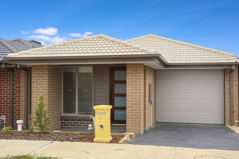 14 Odette Way, South Morang
