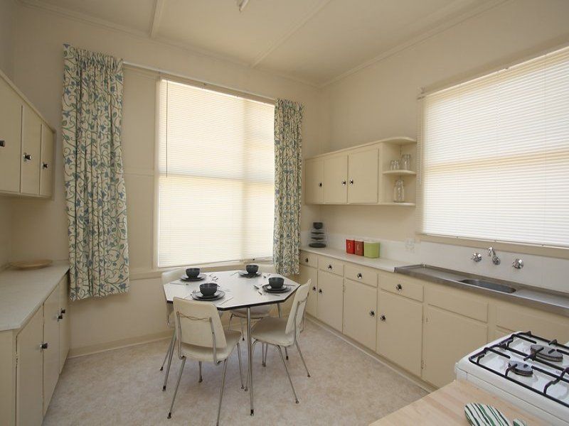 4 FLEET AVENUE Hillcrest 3351
