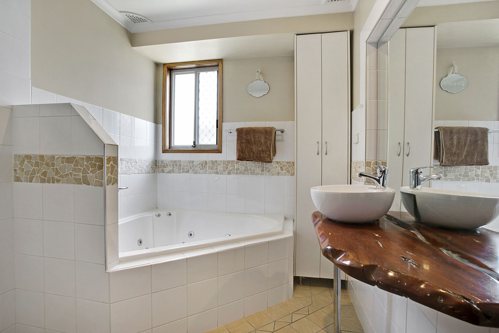 Real Estate For Sale 34 Parma Crescent St Helens Park , NSW