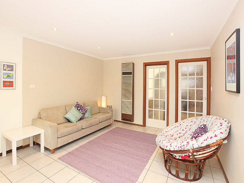 18 Pollywoodside Drive, Altona Meadows - Thumbnail 7