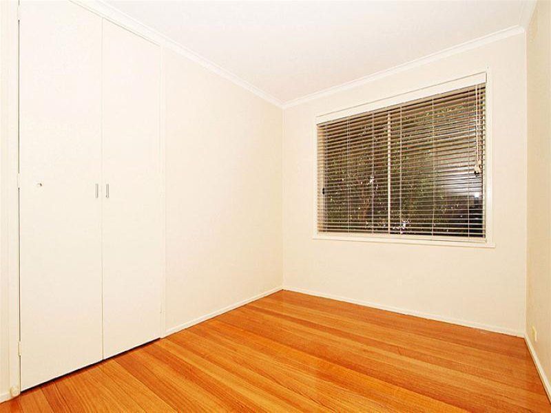 MONTH-TO-MONTH LEASE ONLY