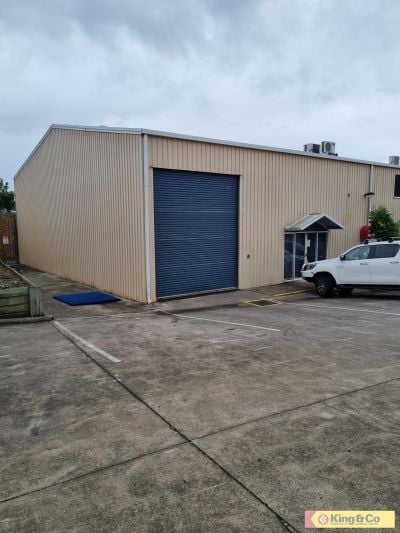 FOR LEASE - ACACIA RIDGE!