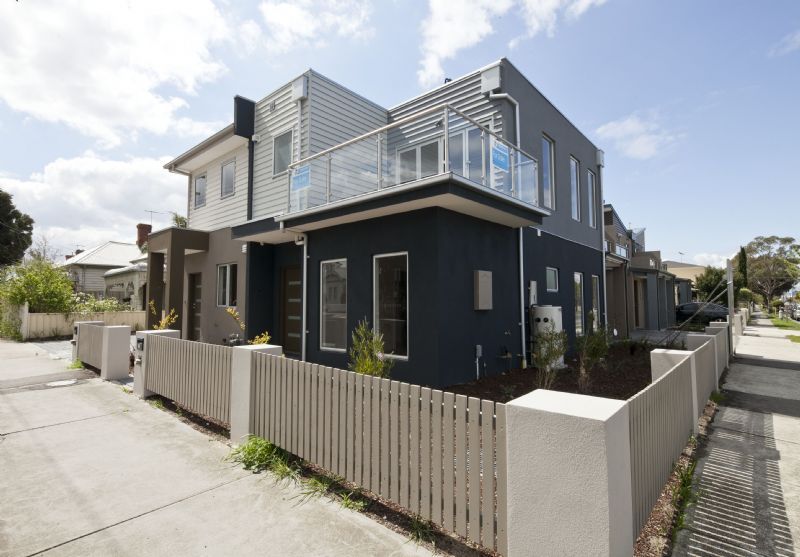 53 Williamstown Road, Seddon - Thumbnail 2