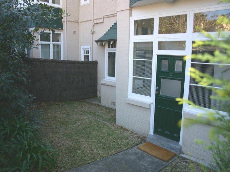 2/21 Murdoch Street CREMORNE NSW