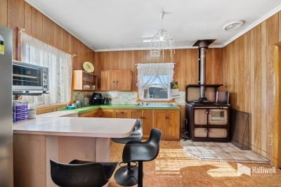 3
 
 
 
  
 
 
 1
 
 
 
  
 
 
 2
 
 
 
 
 
 
 
 62 Ronald Street, Devonport TAS 7310, Devonport - Thumbnail 4