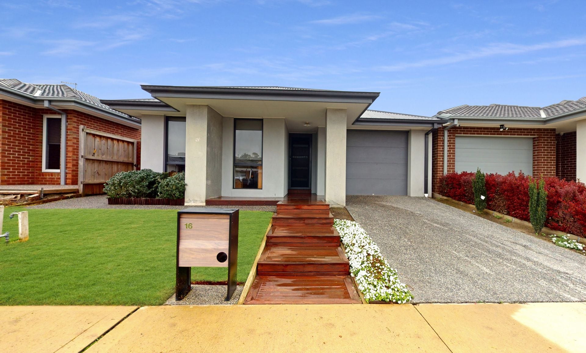 16 Iceberg Road, Beaconsfield VIC