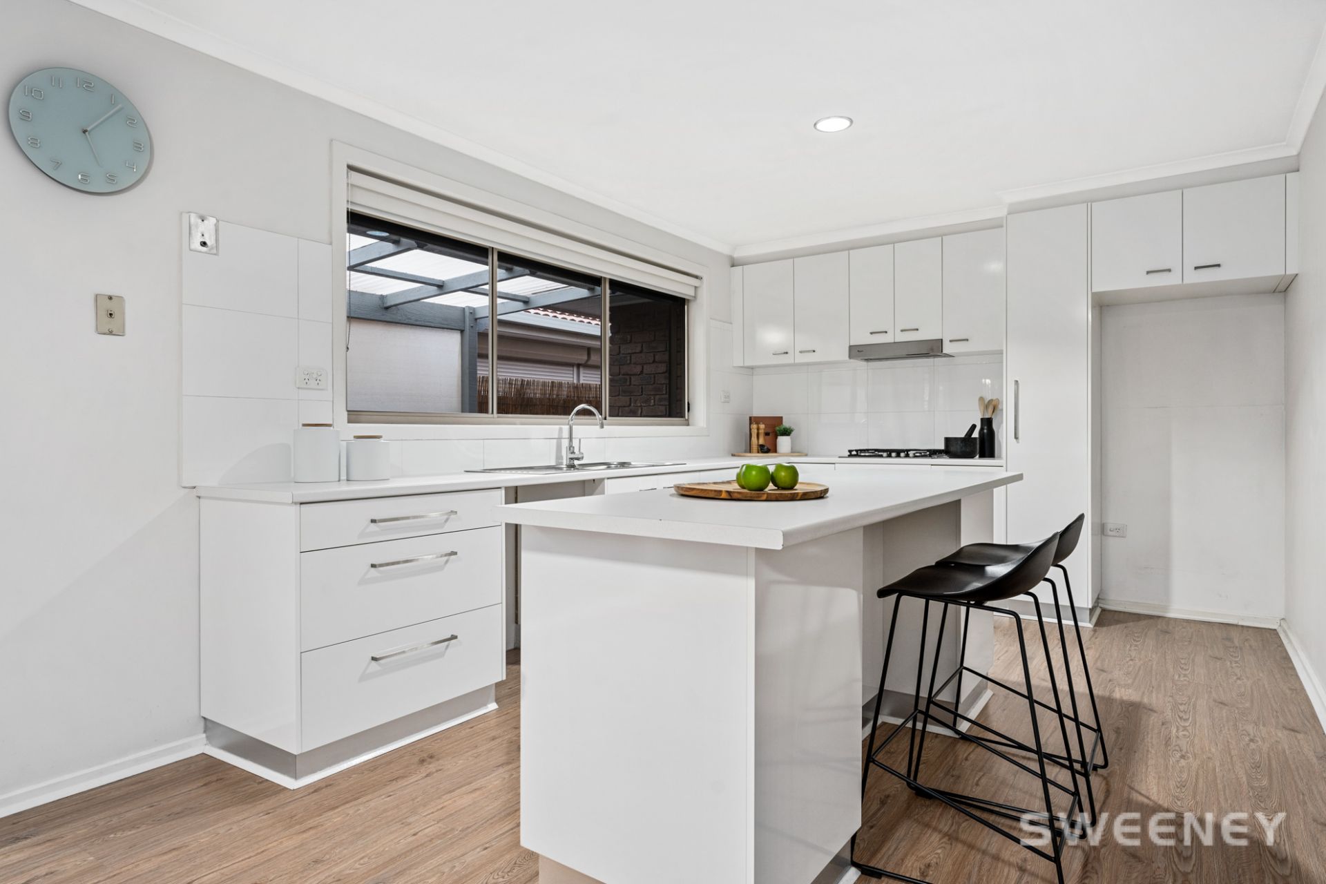 200 Victoria Street, Altona Meadows - Thumbnail 3