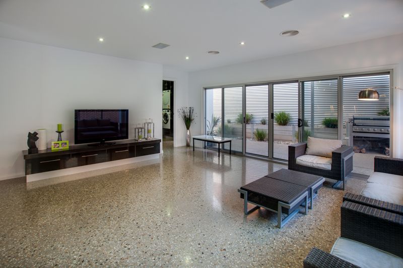 3 Rosella Ridge East Albury NSW, East Albury - Thumbnail 5