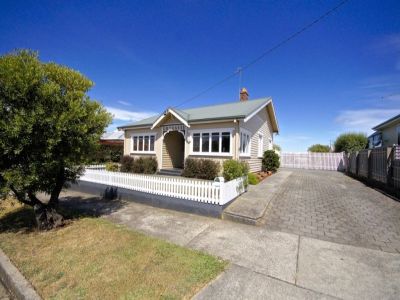 1
 
 
 
  
 
 
 1
 
 
 
 
 
 
 
 
 54 Hiller Street, DEVONPORT TAS 7310, Devonport - Thumbnail 3