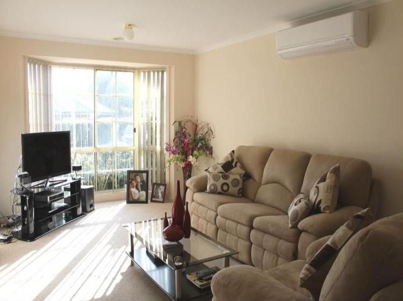 WALKING DISTANCE TO WESTFIELD PLENTY VALLEY
