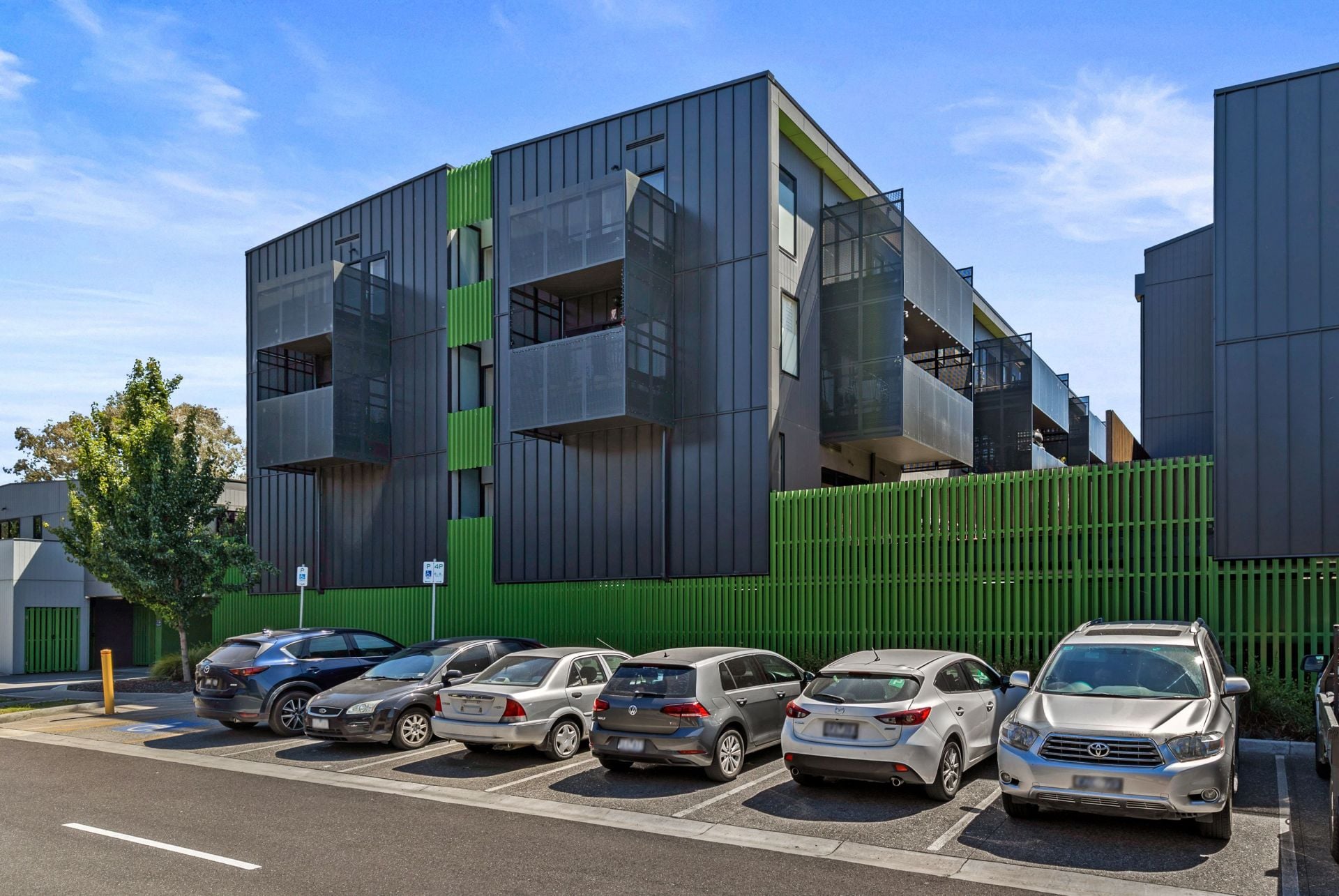 307/30 Oleander Drive Mill Park, 307/30 Oleander Drive Mill Park - Thumbnail 2