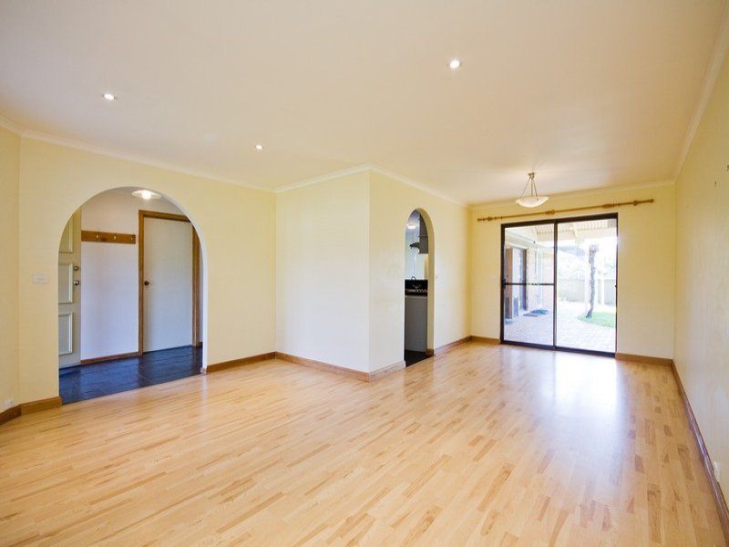 19 HEATHER COURT Paradise 5075