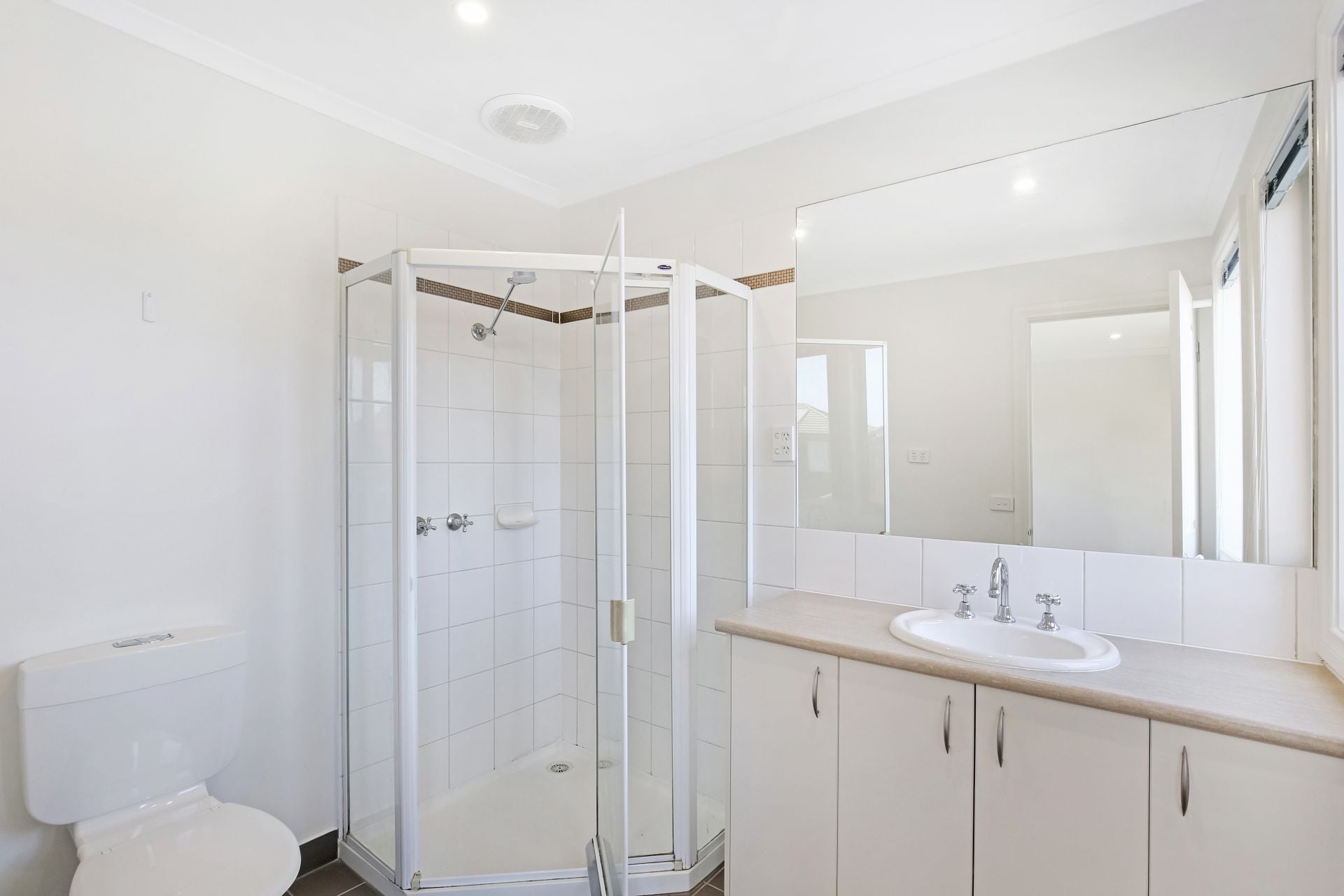 Modern Living, Space & Style