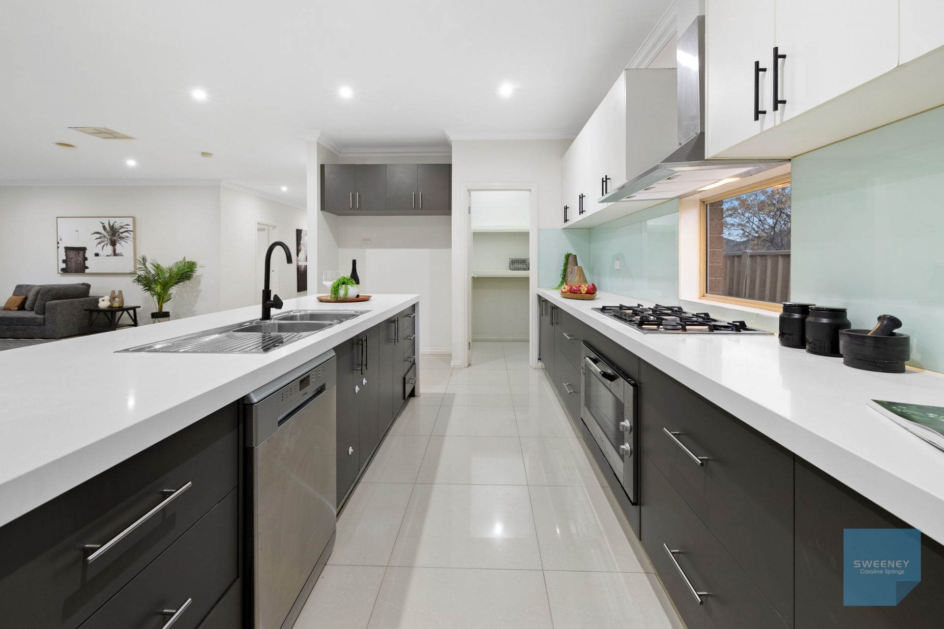 30 Lawson Way, Caroline Springs - Thumbnail 6