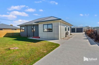 3
 
 
 
  
 
 
 1
 
 
 
  
 
 
 2
 
 
 
 
 
 
 
 193 William Street, Devonport TAS 7310, Devonport - Thumbnail 2