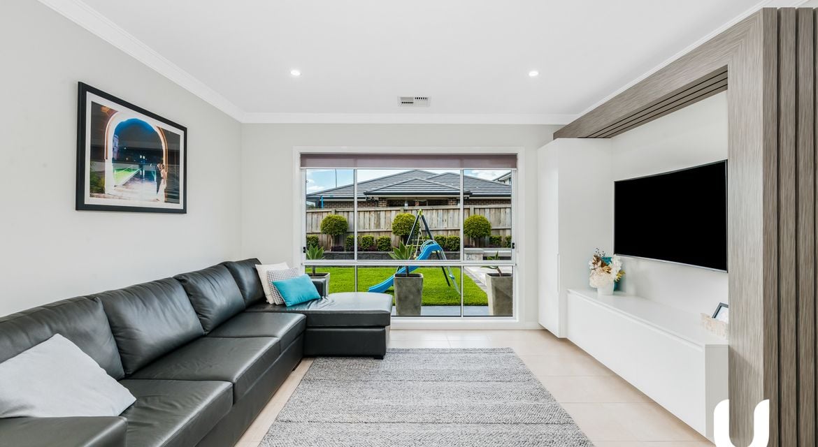 Colebee 25 Woodburn Street