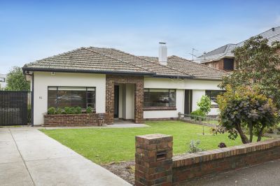 8A Middle Crescent, Brighton