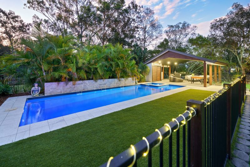 Real Estate For Sale 12 Jutland Place Currumbin Waters , QLD