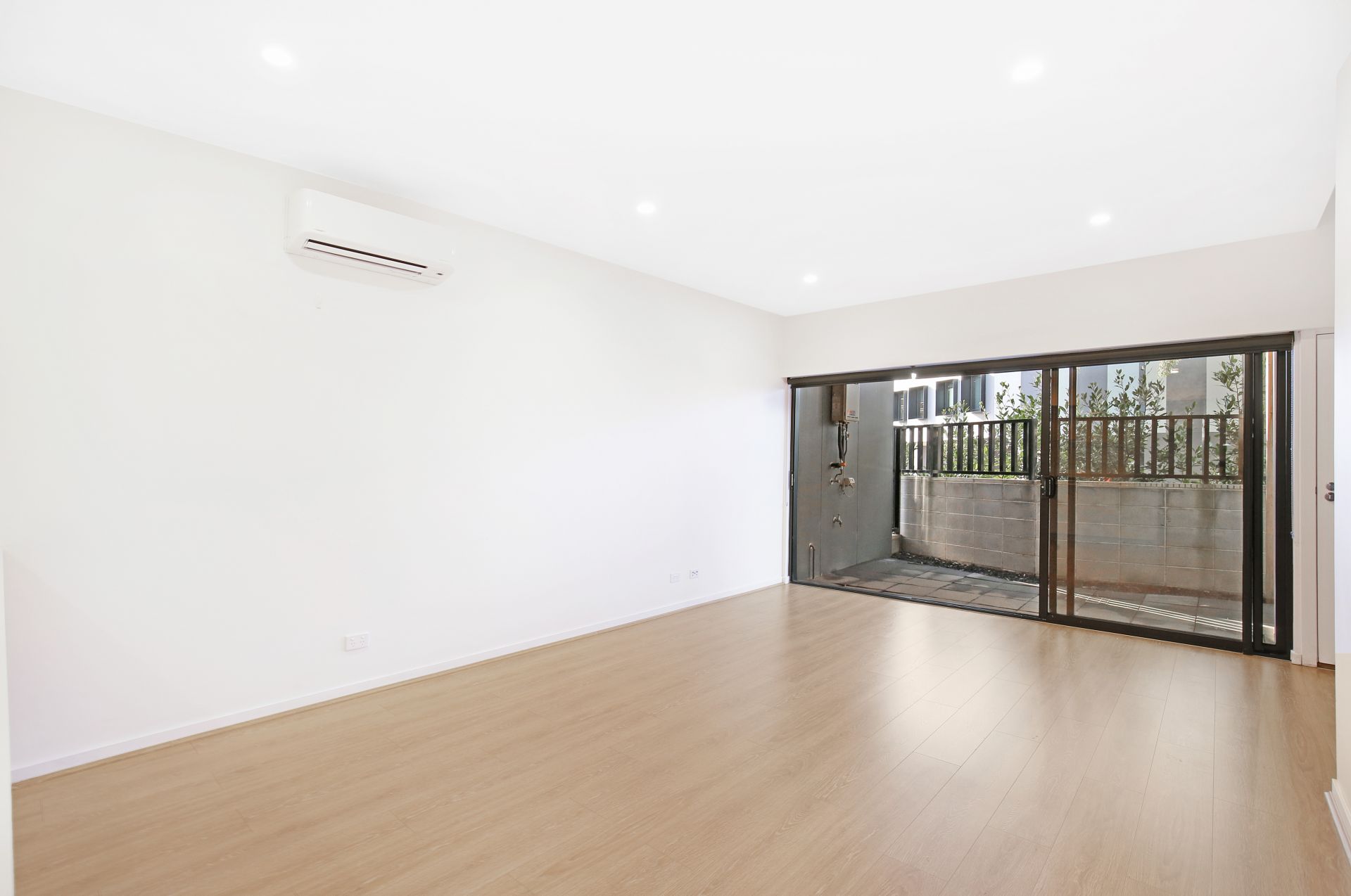 Terrific & Tantalising Townhouse