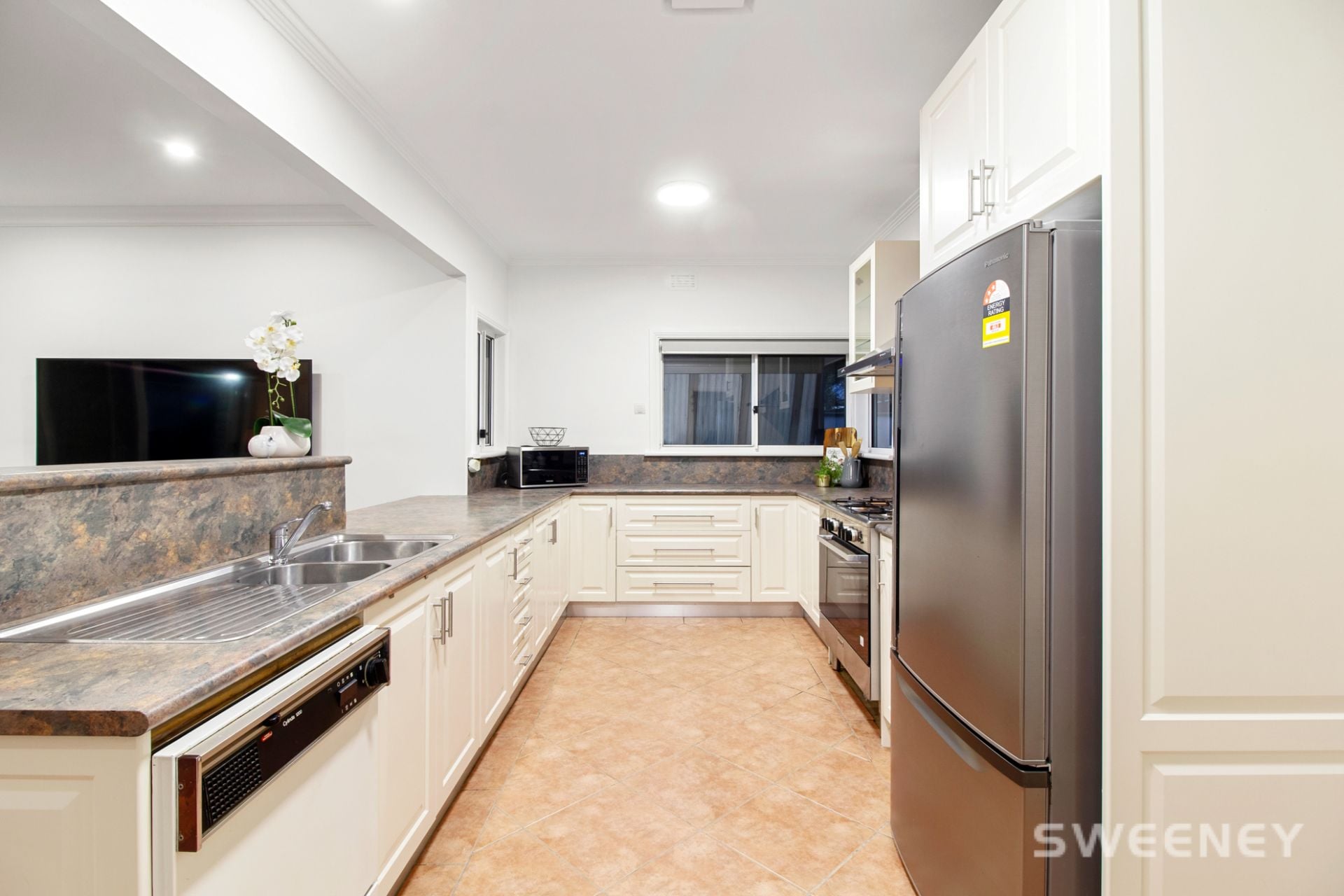 46 Maidstone Street, Altona - Thumbnail 3