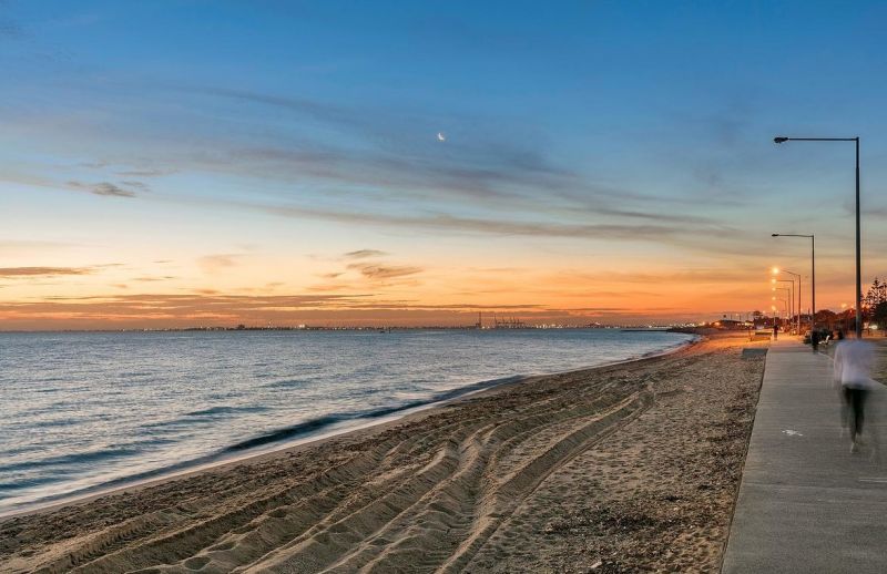 23/42 Waterloo Crescent, St Kilda