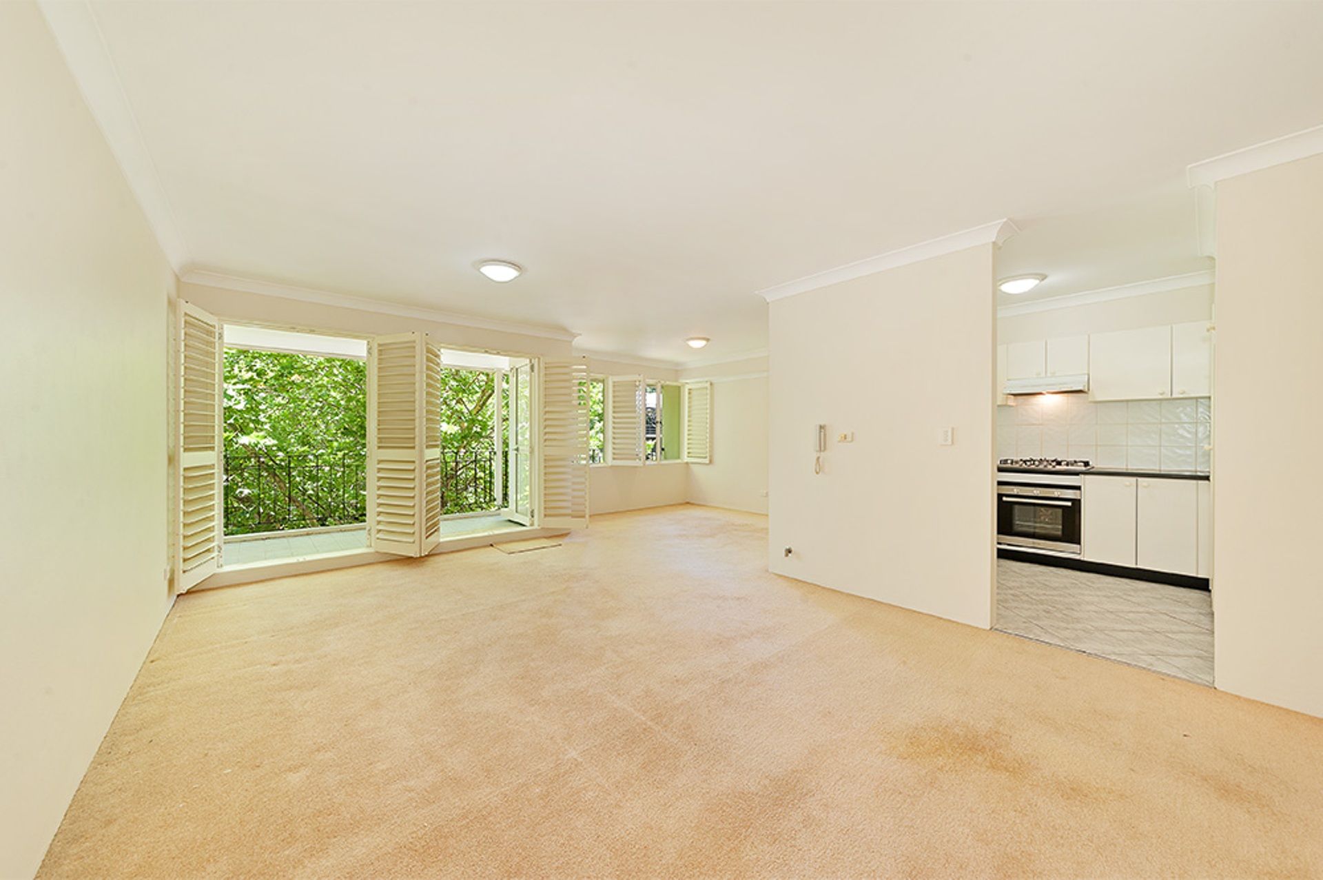 15/18 Ridge Street North Sydney NSW, North Sydney - Thumbnail 3