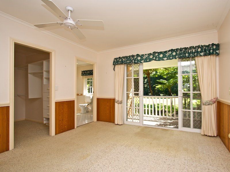 1110 Tallebudgera Creek Road TALLEBUDGERA VALLEY QLD, Tallebudgera Valley - Thumbnail 4