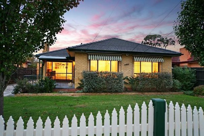 140 Bignell Road, Bentleigh East - Thumbnail 2