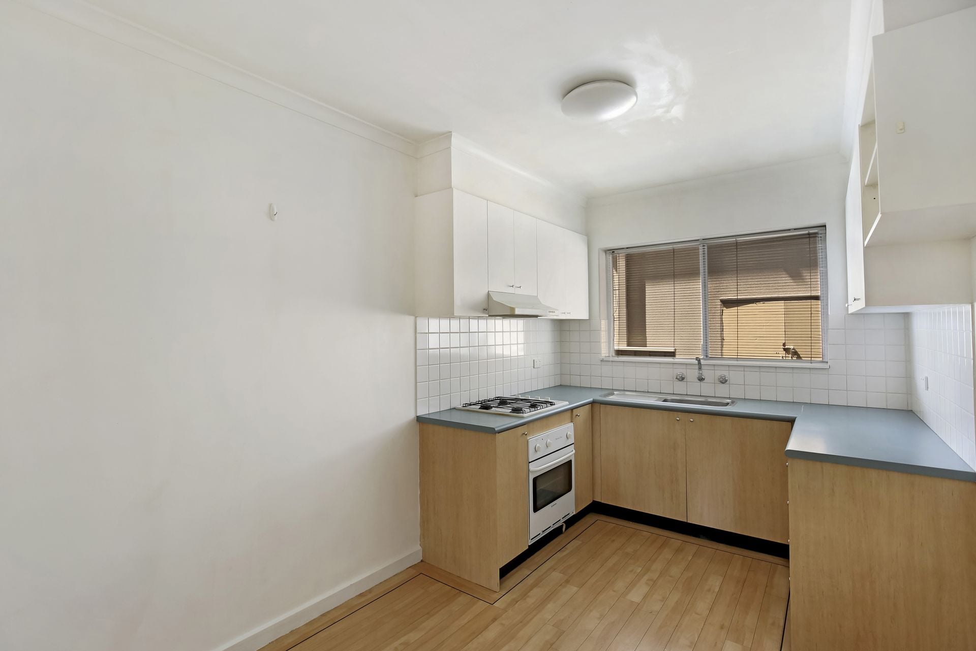 Superb Apartment In A Great Location!