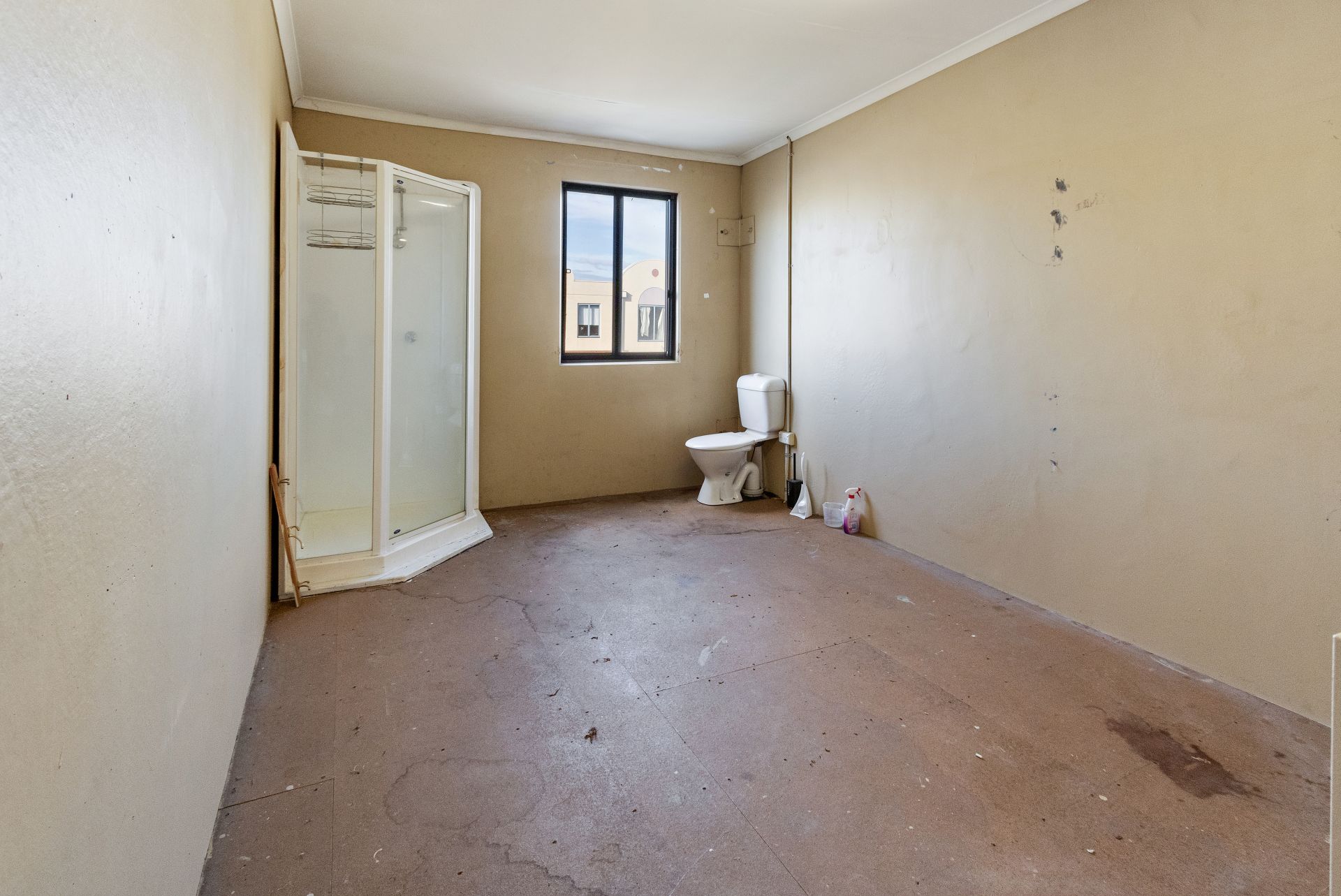 Real Estate For Commercial Sale 30/5557 Malcolm Place