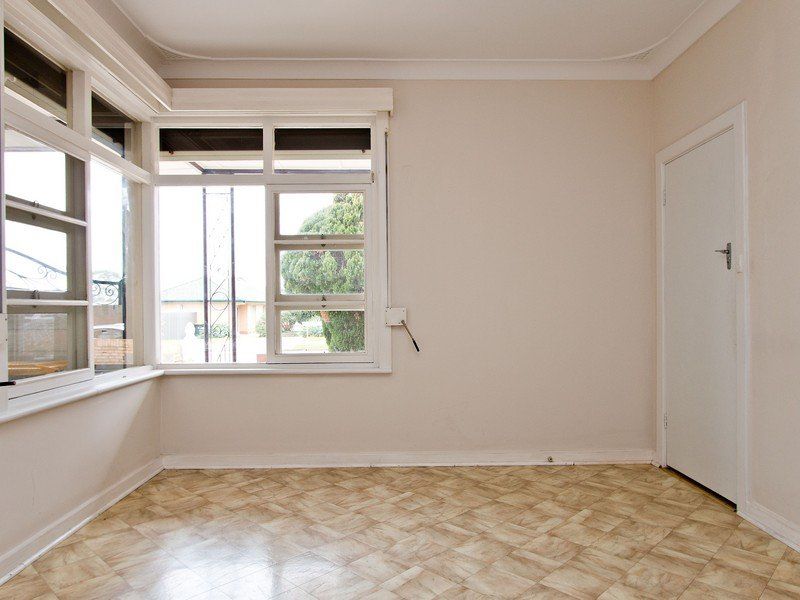 6 Atkell Avenue Campbelltown 5074