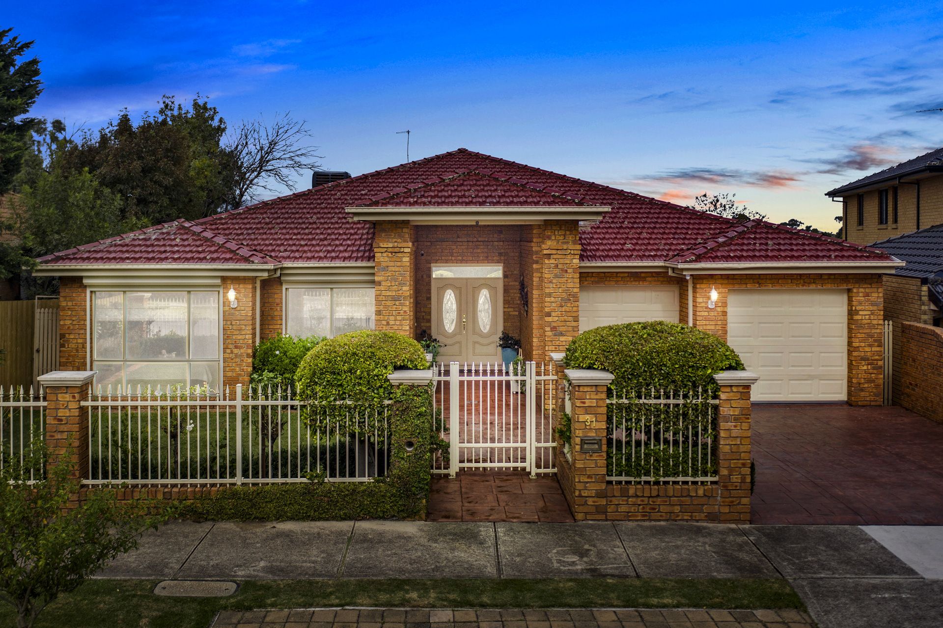 AFFORDABLE  LUXURY - LAND APPROX 876M2