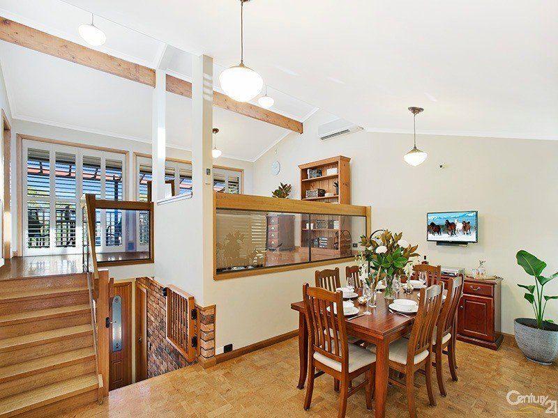 54 Barnes Crescent, MENAI, Menai - Thumbnail 2
