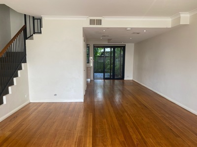 6/32  Ross Street, Forest Lodge