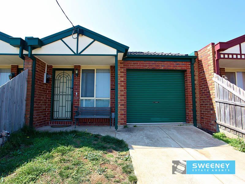 71 Henry Drive, Altona Meadows - Thumbnail 2