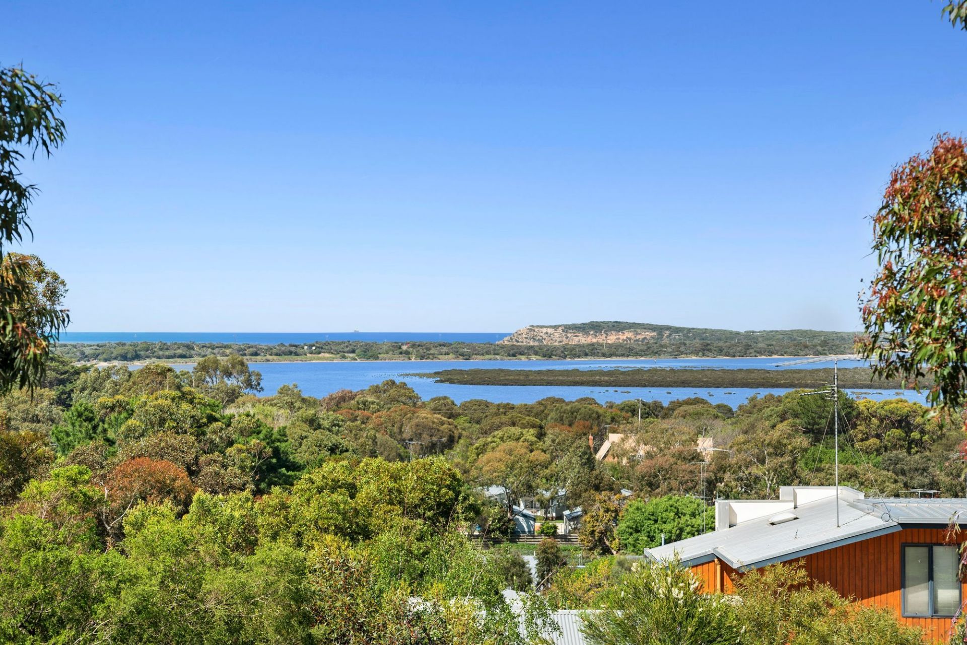 11 Wiltons Road Ocean Grove VIC, Ocean Grove - Thumbnail 3