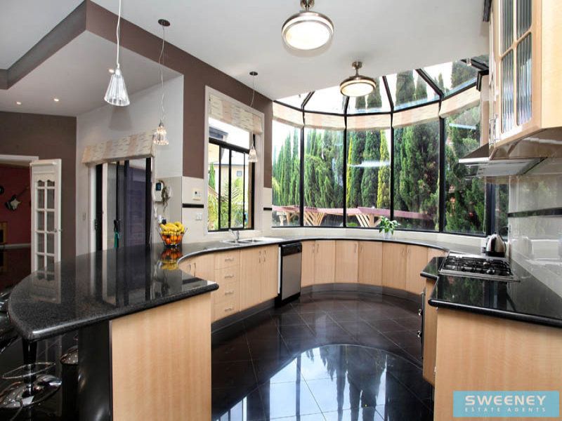 55 Watervale Boulevard, Taylors Hill - Thumbnail 4
