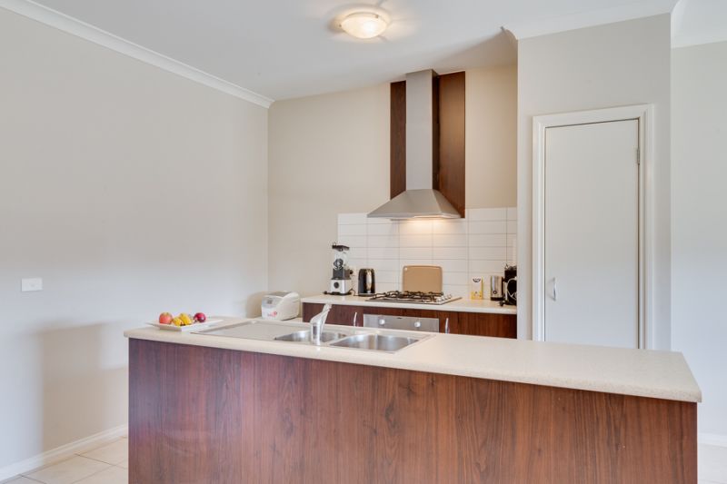 3/36 Somerton Court, Bacchus Marsh - Thumbnail 4