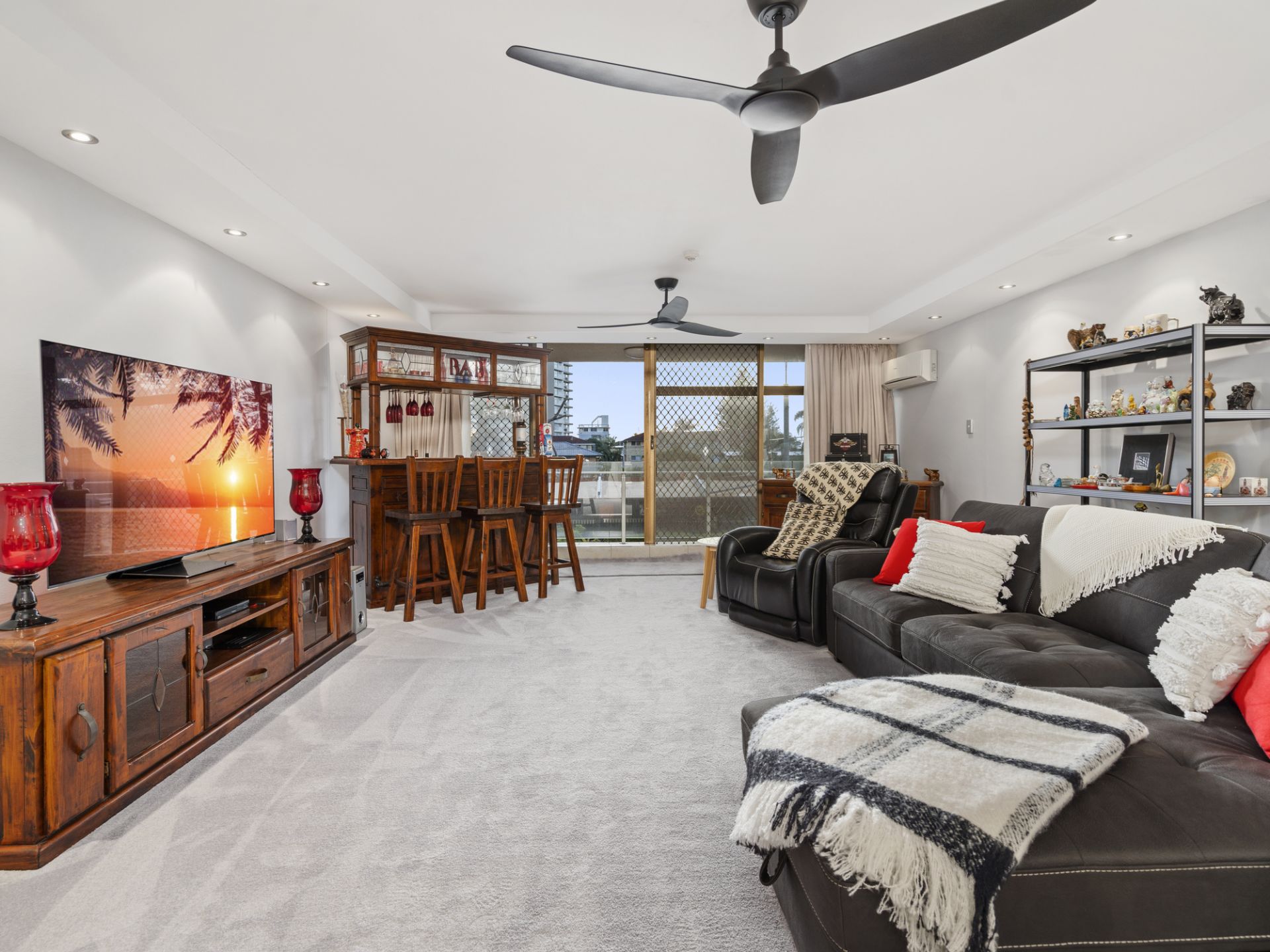 16/33 Thornton Street, Surfers Paradise - Thumbnail 7