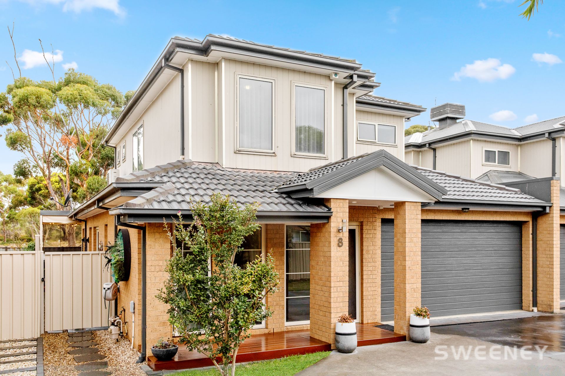 8/9 Trembath Court, Altona Meadows - Thumbnail 2
