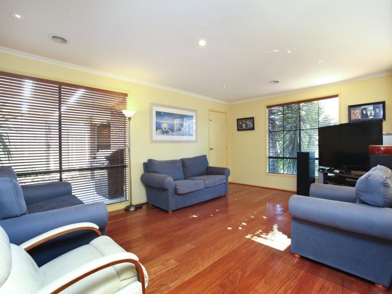 17 Pilgrim Drive, Hillside - Thumbnail 3