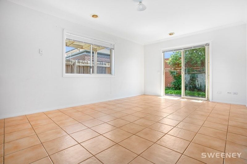 16C Stapley Crescent, Altona North - Thumbnail 4