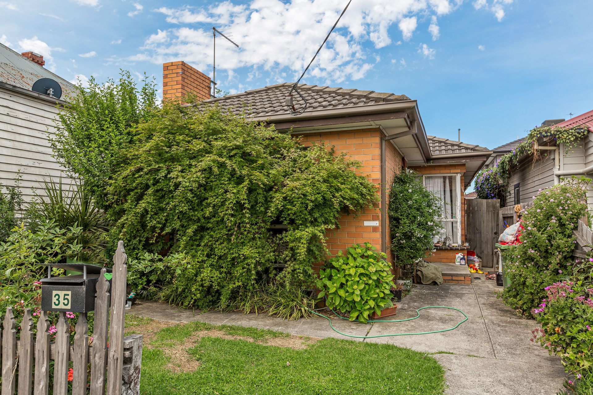 35 Swan Street, Footscray - Thumbnail 2
